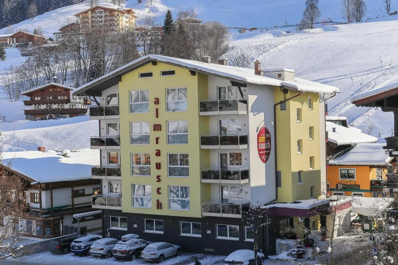 Hotel Almrausch Saalbach-Hinterglemm