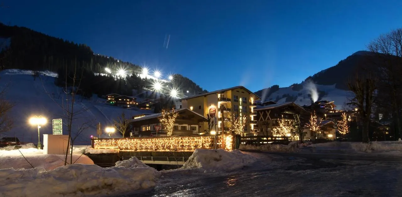 Hotel Almrausch Saalbach-Hinterglemm Austria